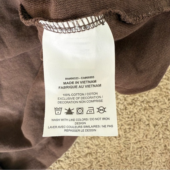 Nike Loose Fit Long Sleeve Pocket Tee - Picture 7 of 7